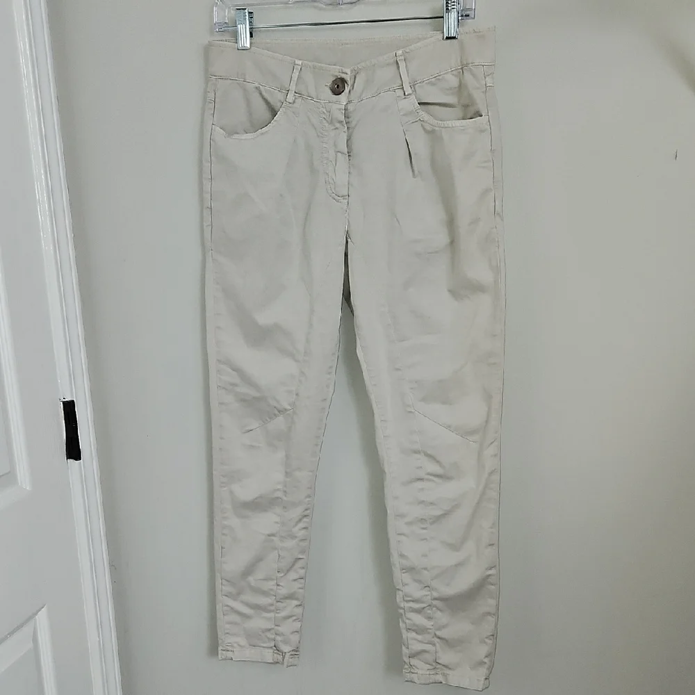 Brunello Cucinelli Women's Beige Tapered Straight Leg Pleated Pants 42 US 6 - Picture 2 of 15
